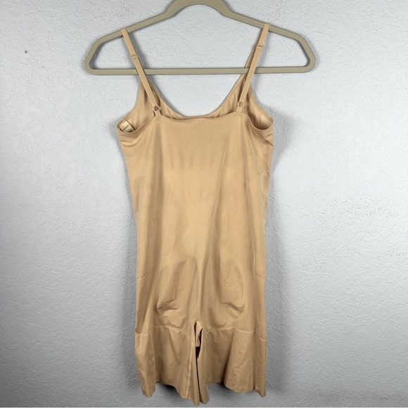 Spanx On Core Nude Mid-Thigh Open-Bust Bodysuit XL Sculpts Torso To Mid Thigh - Picture 6 of 6